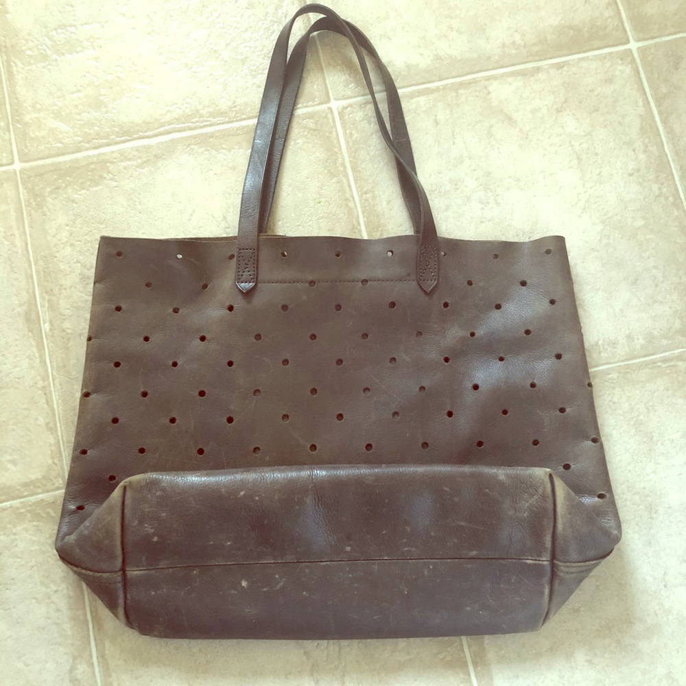 Madewell transport tote holepunch edition